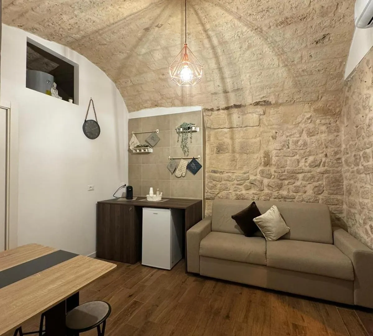 La Maison Di Serena Bari 0*,  Italy